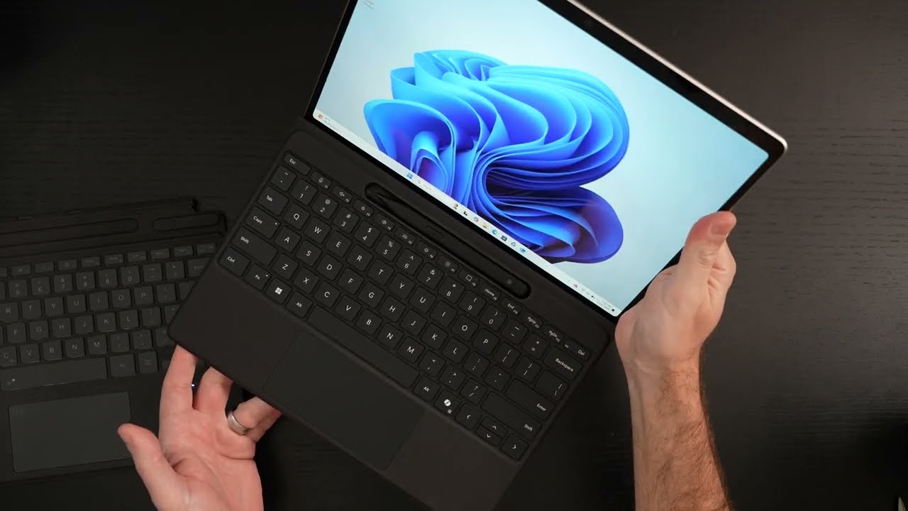 Клавиатура Surface Pro 11 Flex против стандартной клавиатуры Bluetooth
