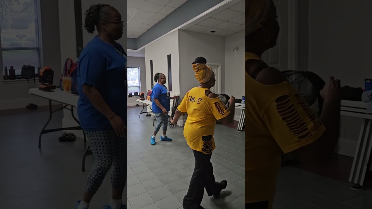 Mo Hands song by Joe Tucker. Line Dance Choreographed by: Bernadette Burnette 