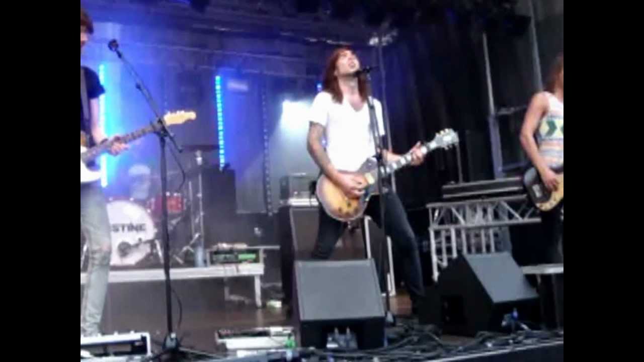 Destine - wait forever live @ uitfestival Almere 2012