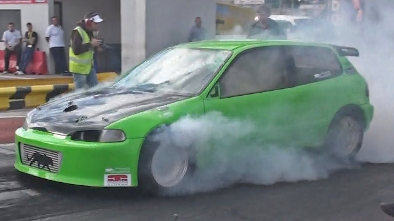 Honda Civic runs 9.58 at 151 mph