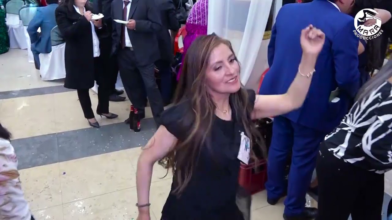 AYRA BOLIVIA EN LA BODA DE YERKO & WARA