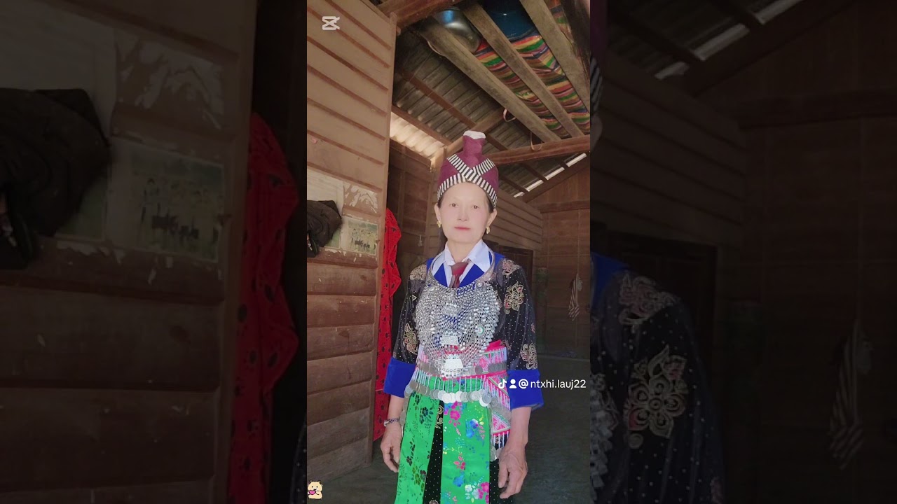Kwv txhiaj nkauj nraug kho siab