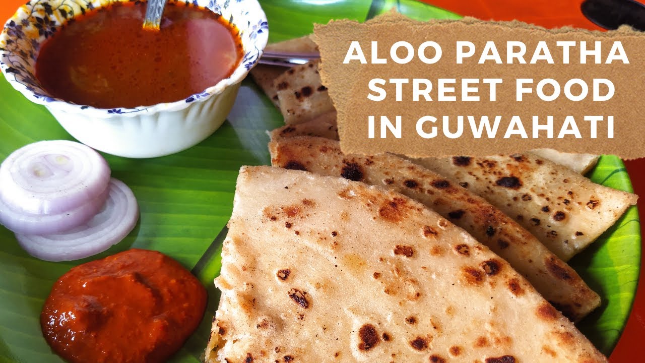 ALOO PARATHA RECIPE IN STREET | Aloo Paratha in Indian Street | Indian Street Food | Guwahati