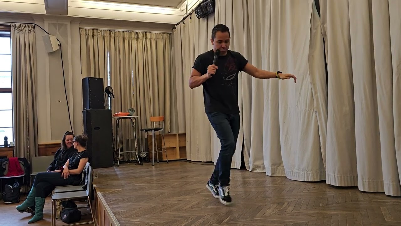 Hold me now, linedance