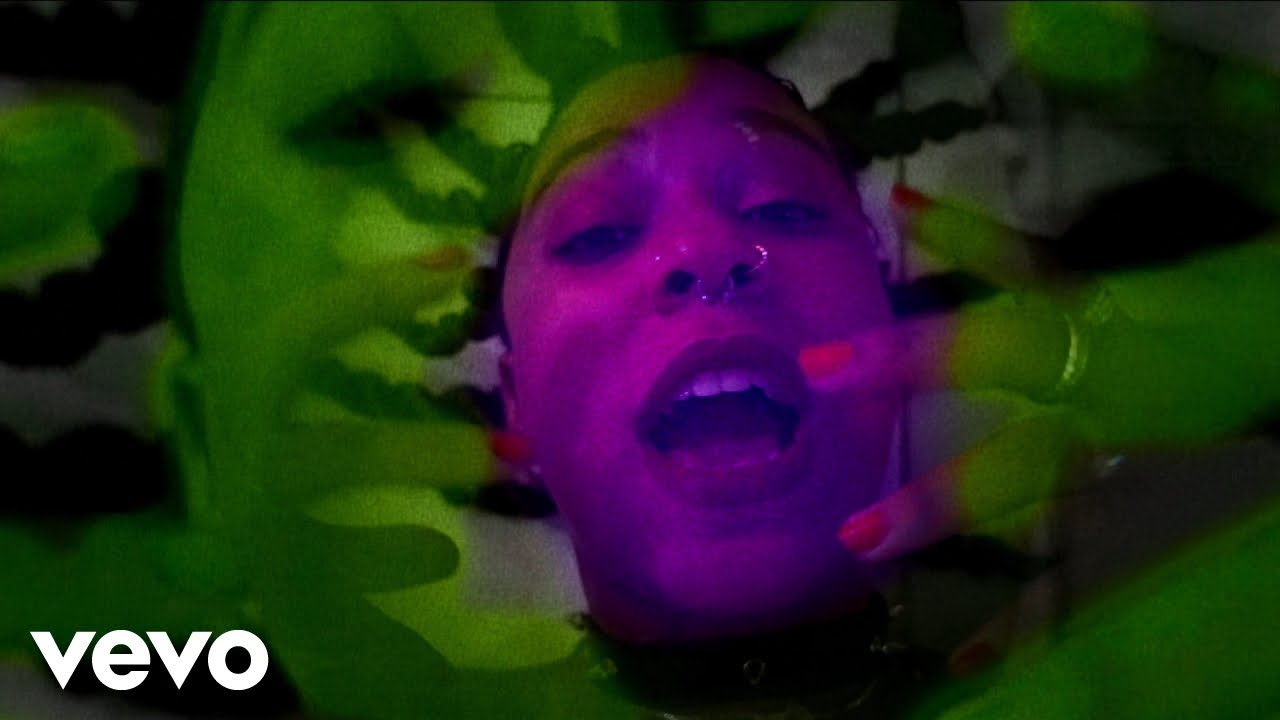 Tokischa - Var&oacute;n (Official Video)
