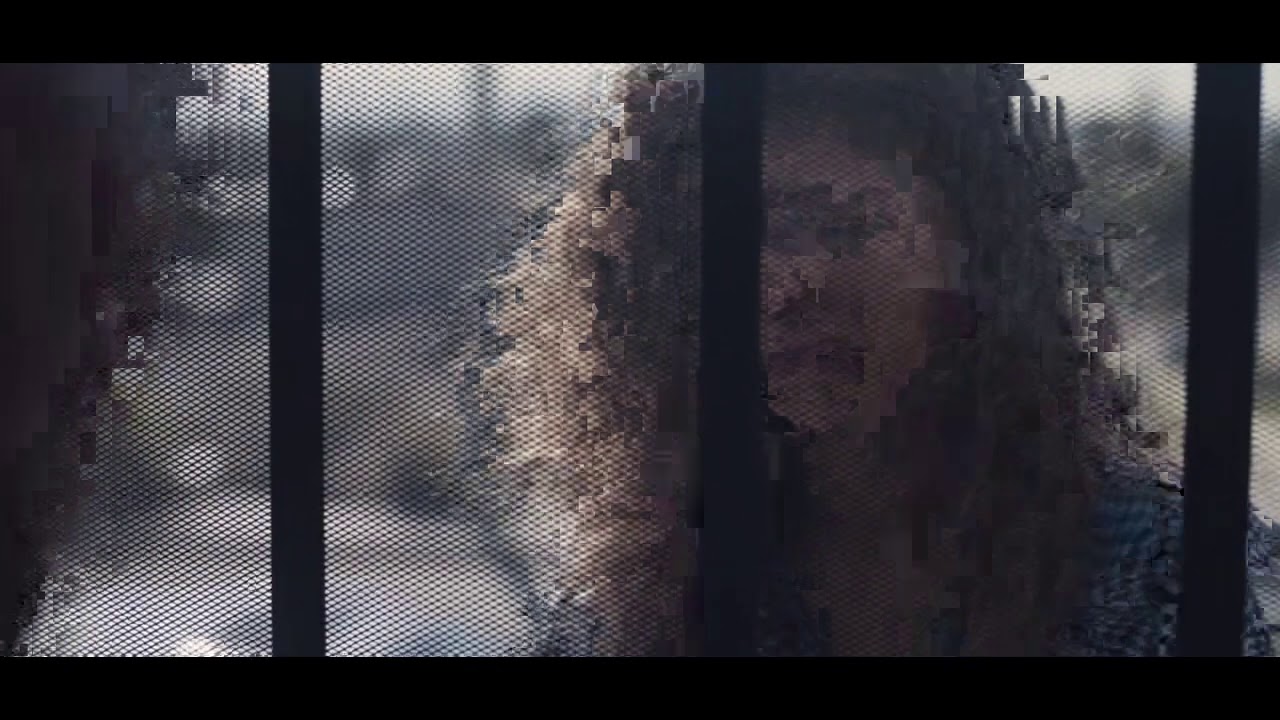 rue and fez &ldquo;open the f***ing door&rdquo; scene