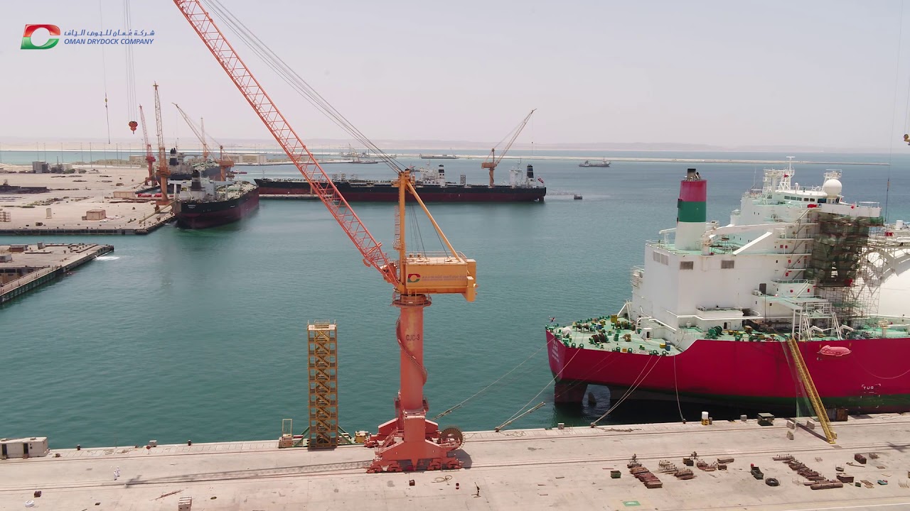 Vessels in Oman Drydock Quays and Docks 11/06/2019