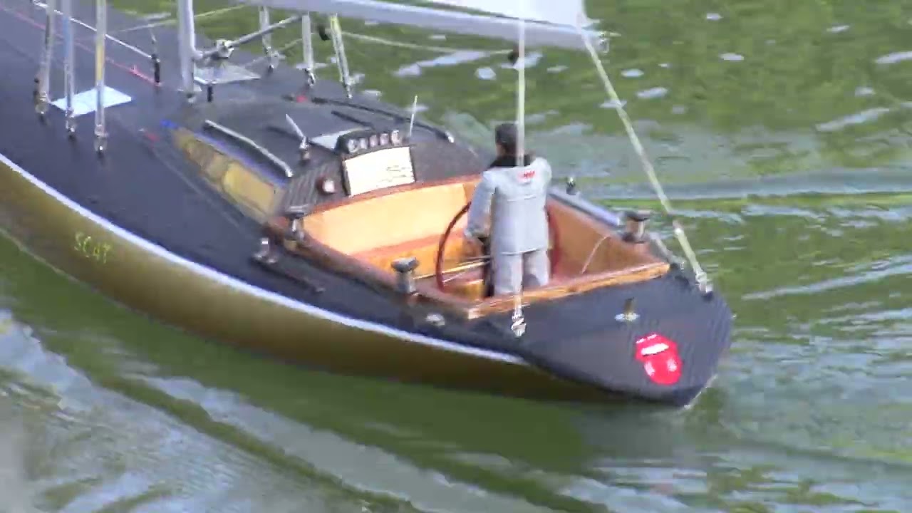 Robbe SMARAGD in quiet conditions