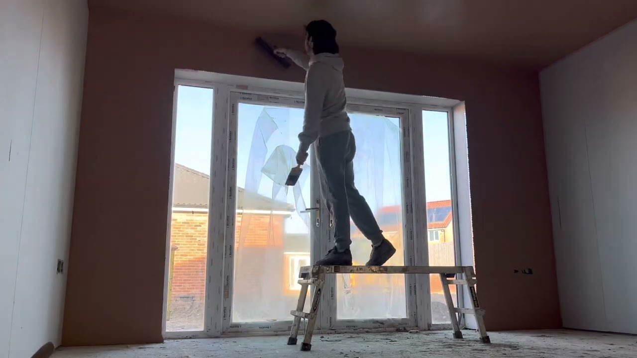 Plastering A Lounge Ceiling [Part 2]