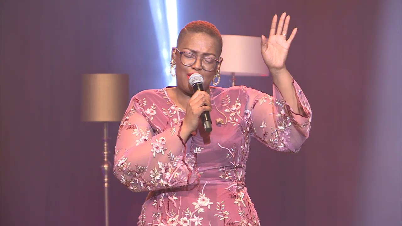 Ntokozo Mbambo - Worthy Is The Lamb (Live)