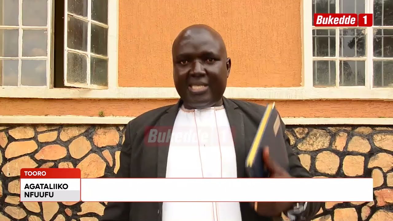 Agataliikonfuufu: Akasattiro mu Bukama bwa Tooro  Omuhirwa alekulidde