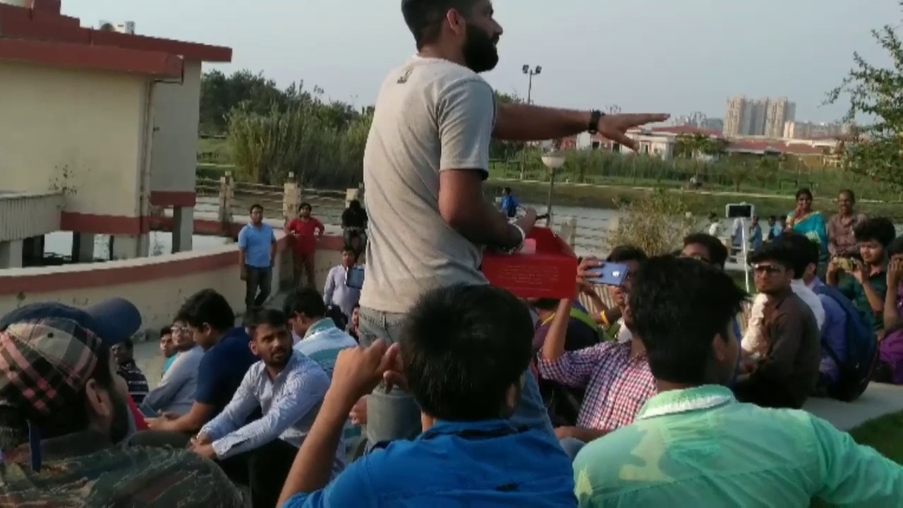 Technical guruji meetup from kolkata in eco park amphitheater