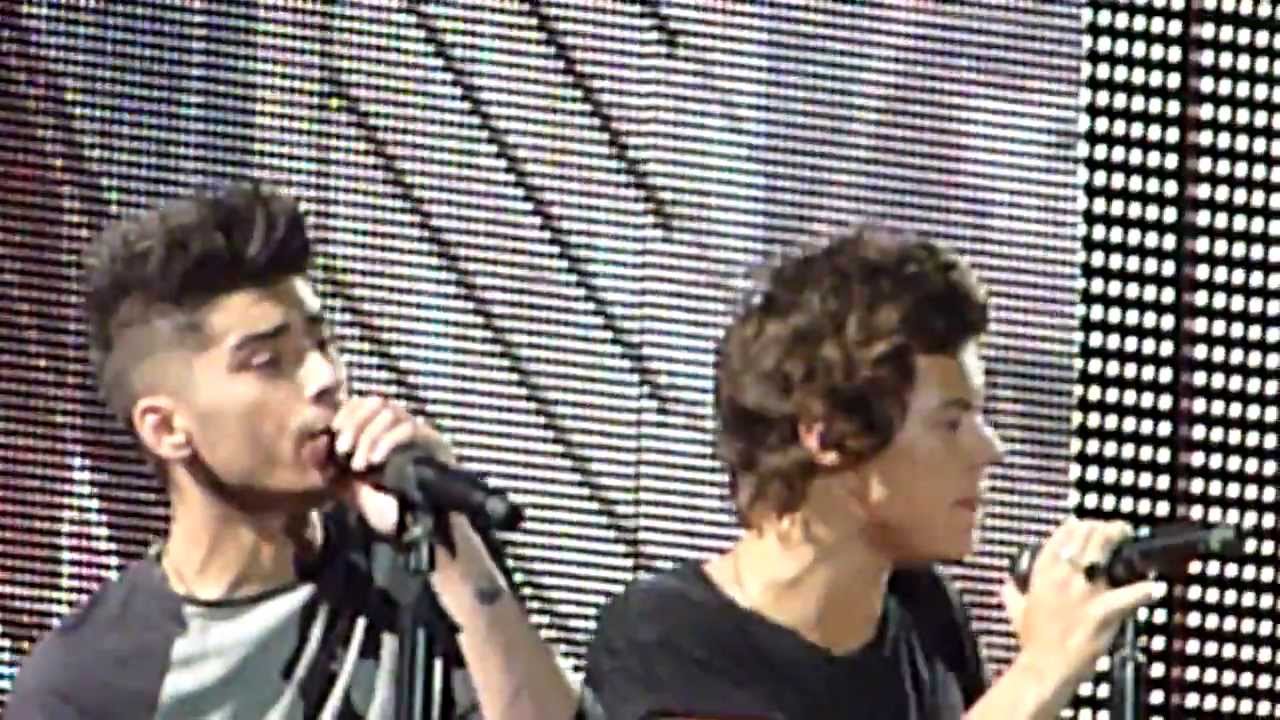 One Direction- C'mon C'mon Live Toronto July 10