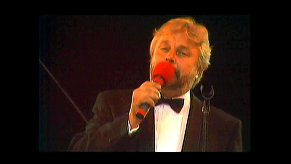 IVO LINNA 