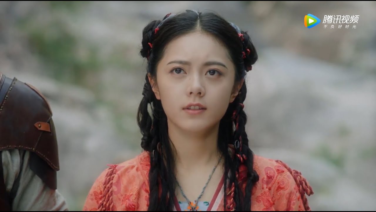 The Blessed Girl 玲珑: Ling Long Sacrifice Herself To Become The Goddess To Protect Her Father