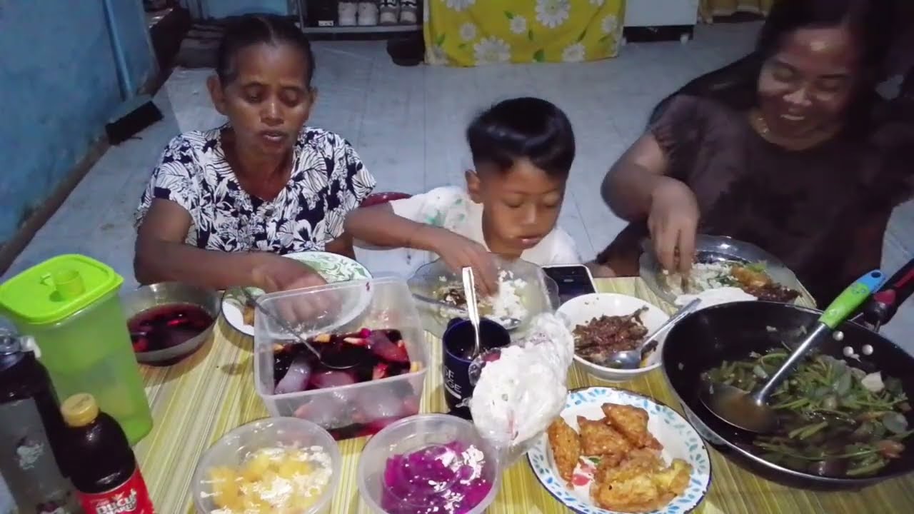 BISMILLAH AJAK BUKA BERSAMA MERTUA ,WES MAK GAK USAH MASAK AYOK BUKO BARENG 😍🥰😘