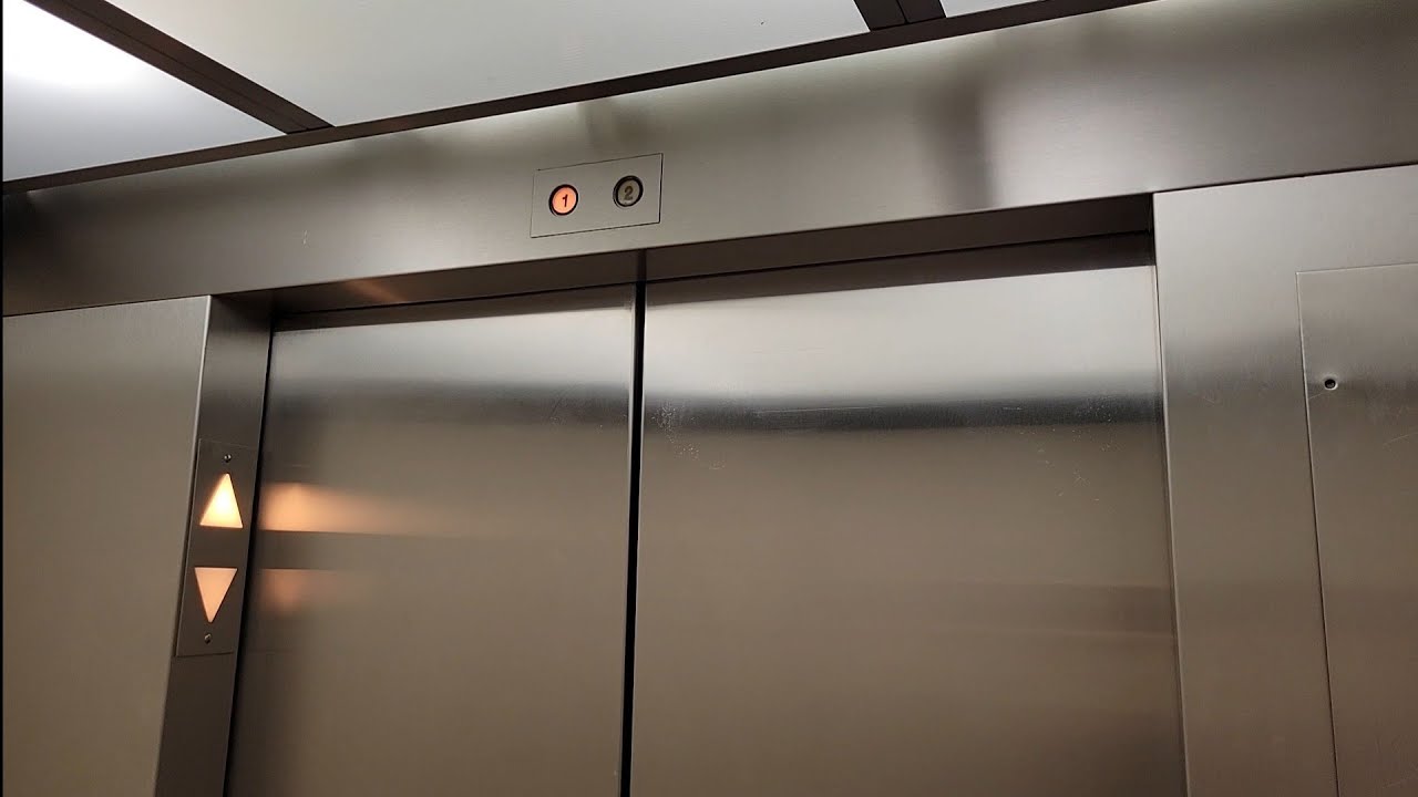 Westinghouse Hydraulic Elevator - JCPenney, Boynton Beach Mall, Boynton Beach, FL