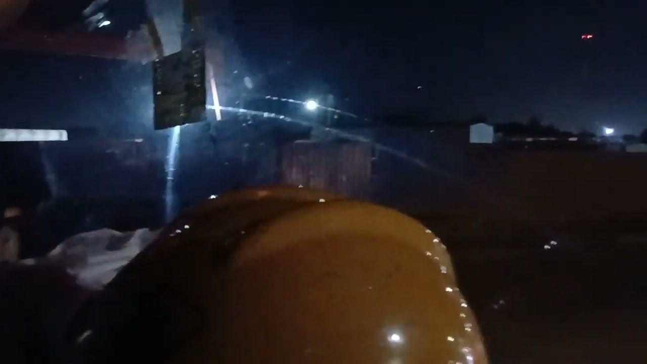 EXAVATOR LOADING TRUCK 
