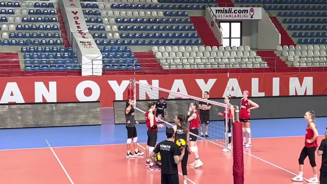 Türkiye A Voleybol Milli Takım Antrenmanı 2