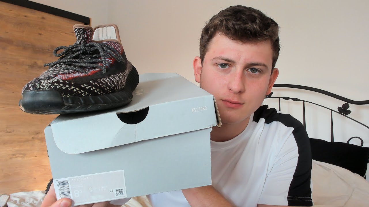 ASMR Sneaker Reseller Roleplay ⛽️