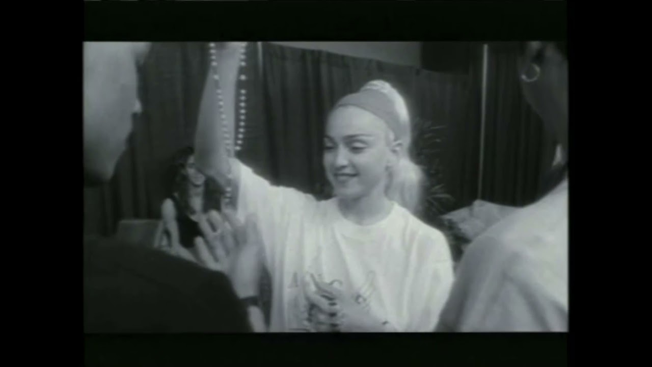 Analysis of Madonna&rsquo;s career from NewsHour in 1991 RARE