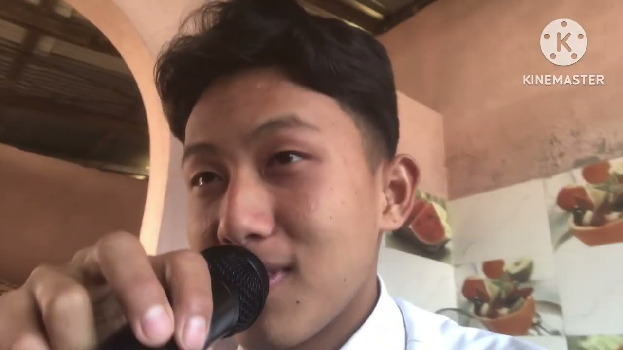 Futsal kheldai sathi haru 