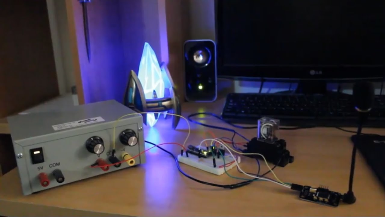 YOU MUST CONSTRUCT ADDITIONAL PYLONS! SC2 Pylon Control with Voice Recognition