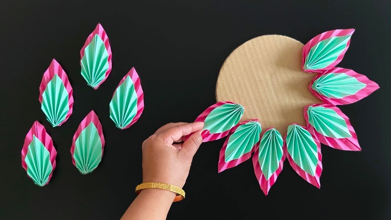 Beautiful and Easy Paper Wall Hanging / Paper craft For Home Decoration / Wall Mate / DIY Wall Decor