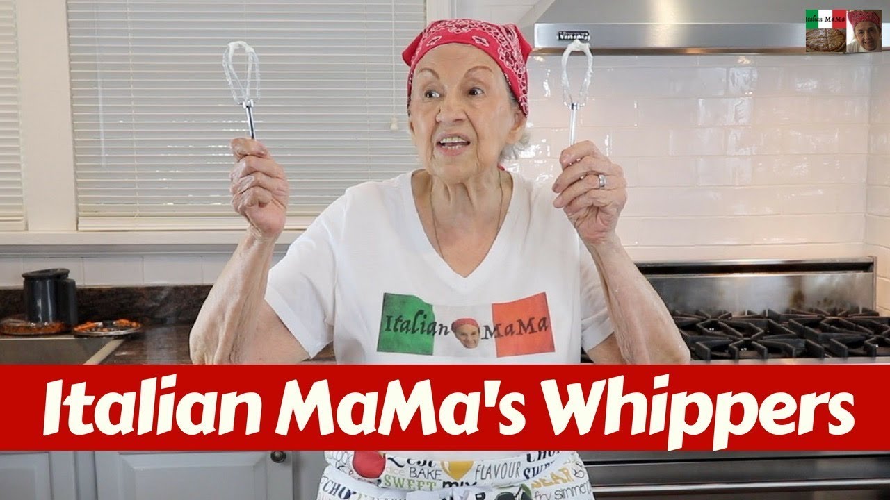 Most Delicious Homemade Carrot Cake - Italian MaMa