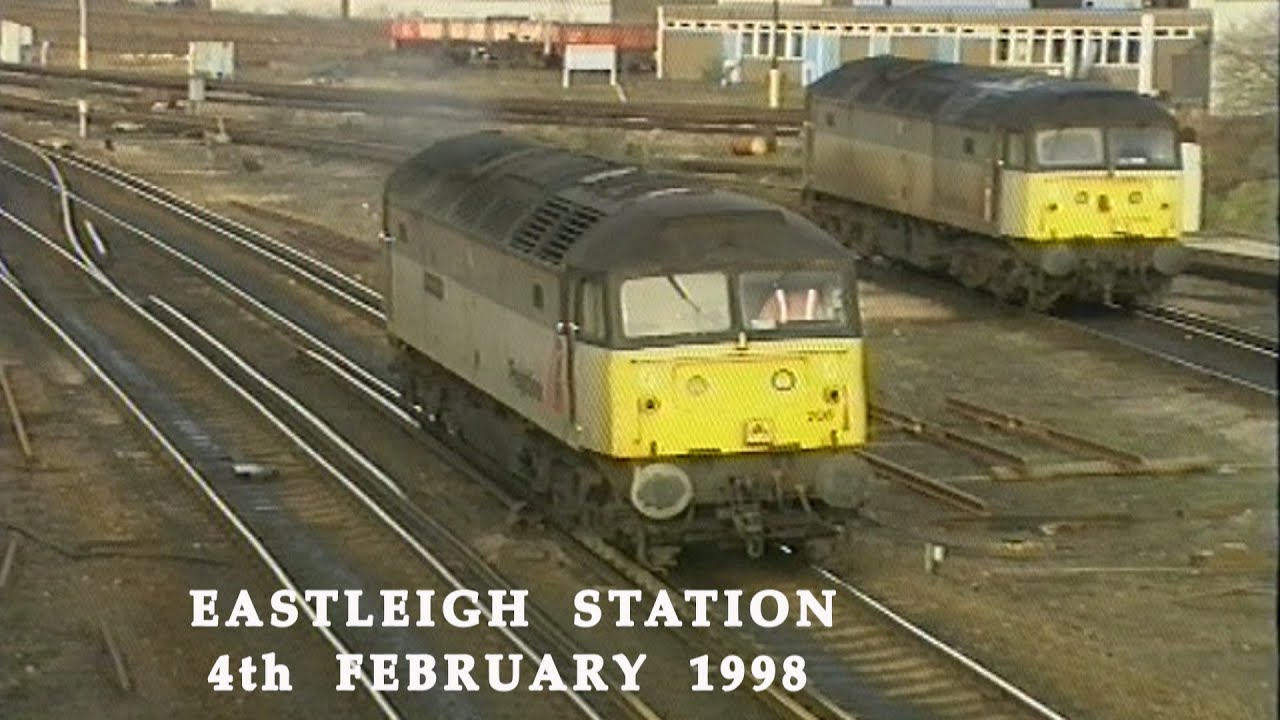 BR in the 1990s Eastleigh Station  on 4th February 1998