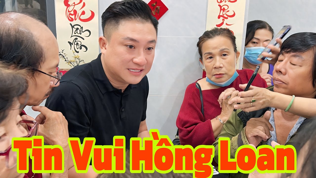 BS Huy Lê Đến Khán Giả Vỡ Trận Mua Vé Tối 8/3 Rạp Hát Hồng Liên