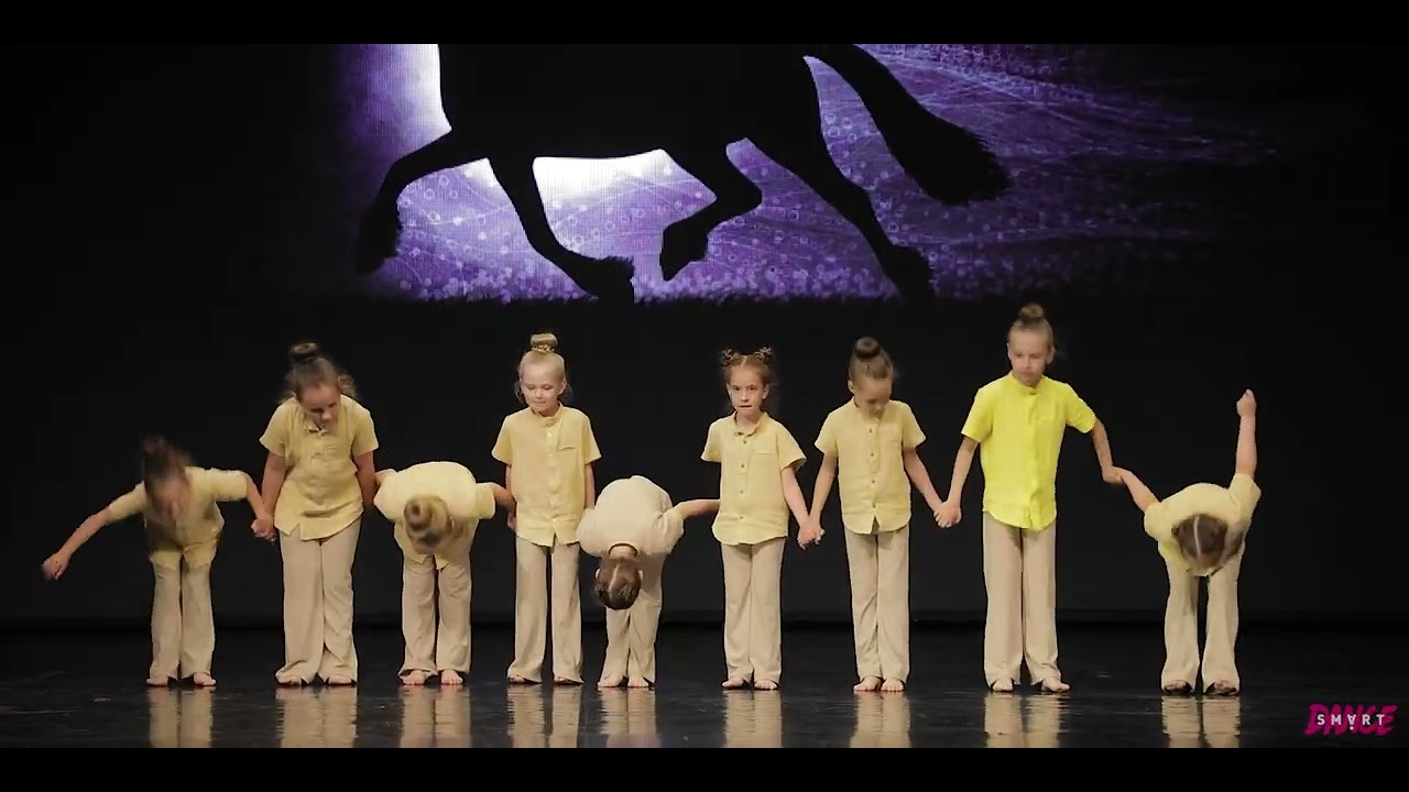SMART DANCE, 