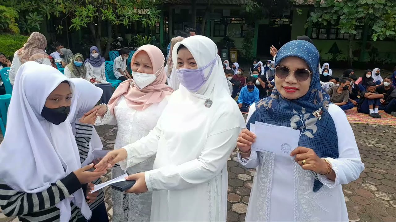 Semaraknya menyambut Maulid Nabi Muhammad SAW di SMPN 29 Padang