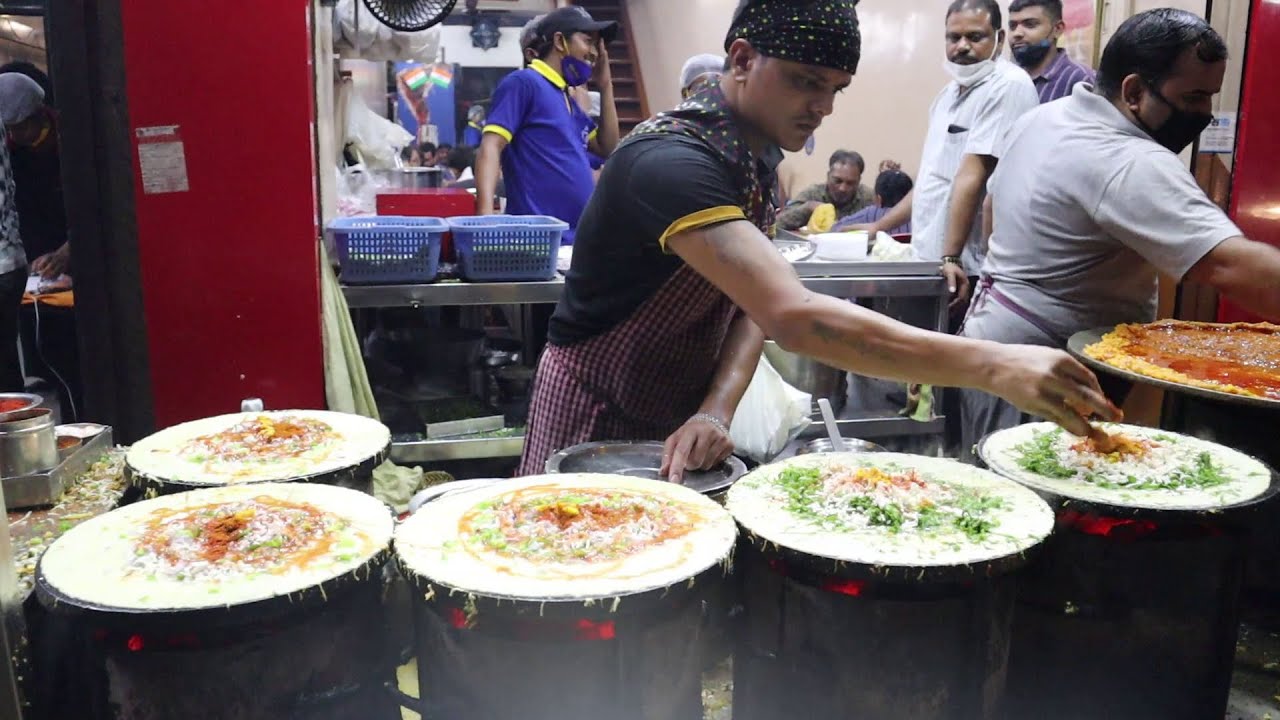 King of Dosa in Surat | Legendary Mahesh Dosawala Since Last 25 Yrs | Indian Street Food