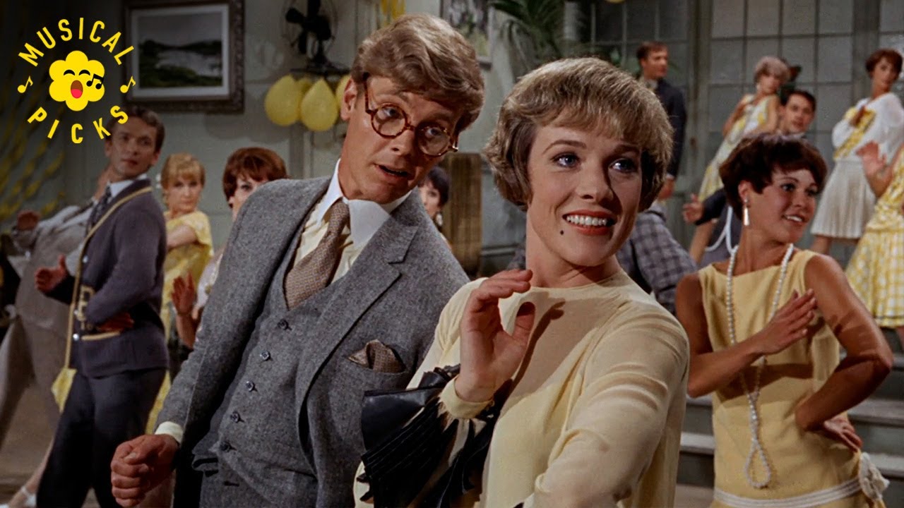 Julie Andrews and James Fox Sing “The Tapioca” | Thoroughly Modern Millie