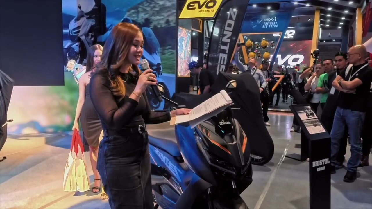 Zontes  400cc Scooter
