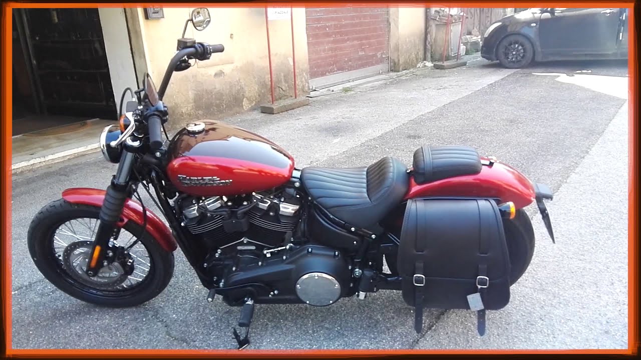 Detachable saddlebag installation on 2018/2023 Softail&reg; with detachable sissybar - ENDS CUOIO