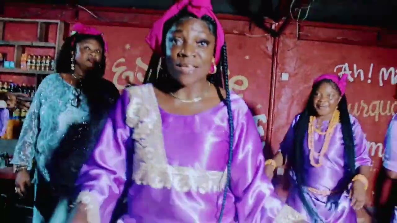 Bana Ya 9 ans - Muntuta Bembe - 8 Mars [Clip officiel]