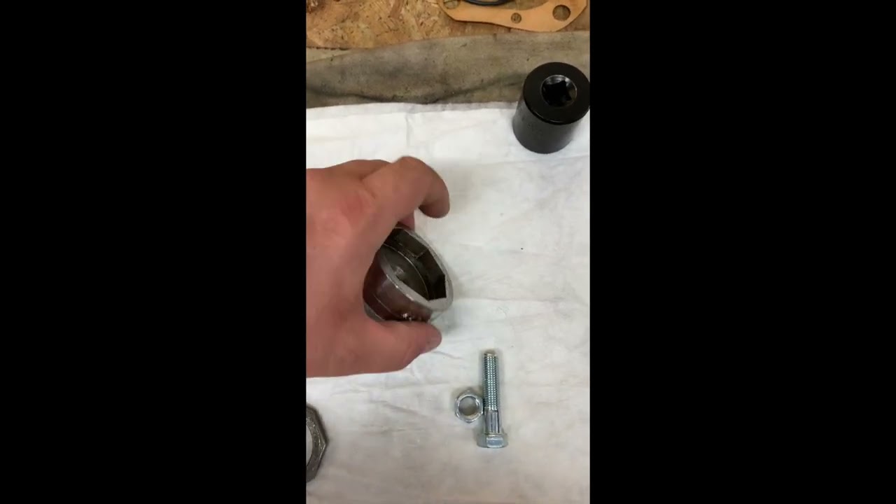 MGB Roadster Banjo Axle Hub Nut