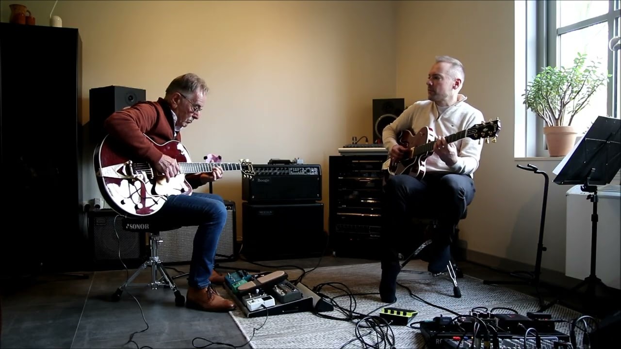 Circle Of Smile (Baantjer Theme) - Herman Lelieveld & Martijn Lelieveld (Toots Thielemans)