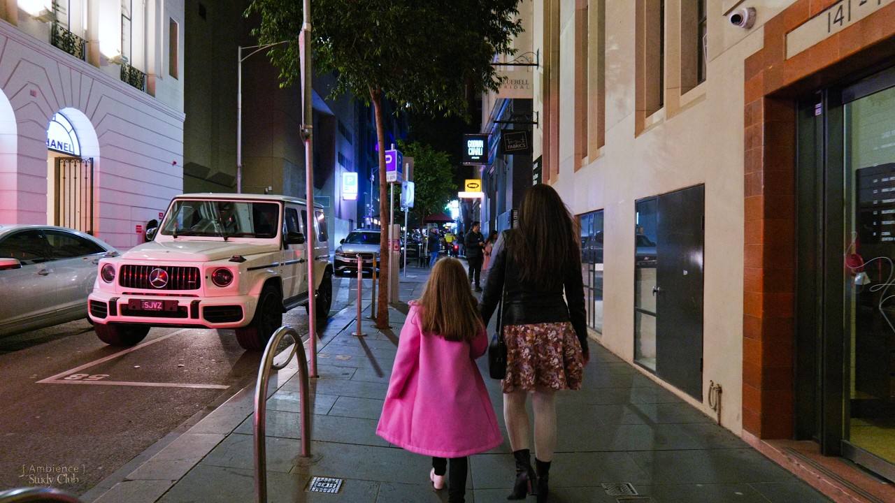 [4K] i walked through Melbourne on a Saturday Night