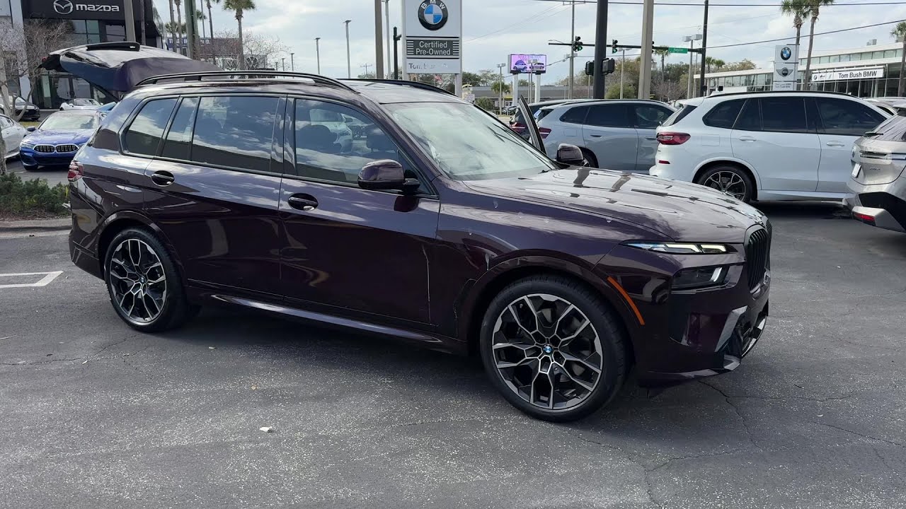 2023 BMW X7 xDrive40i at Tom Bush BMW Jacksonville | Ponte Vedra, FL