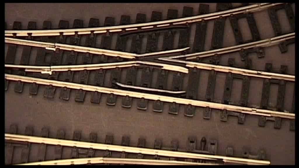 Hornby V Peco Track comparison