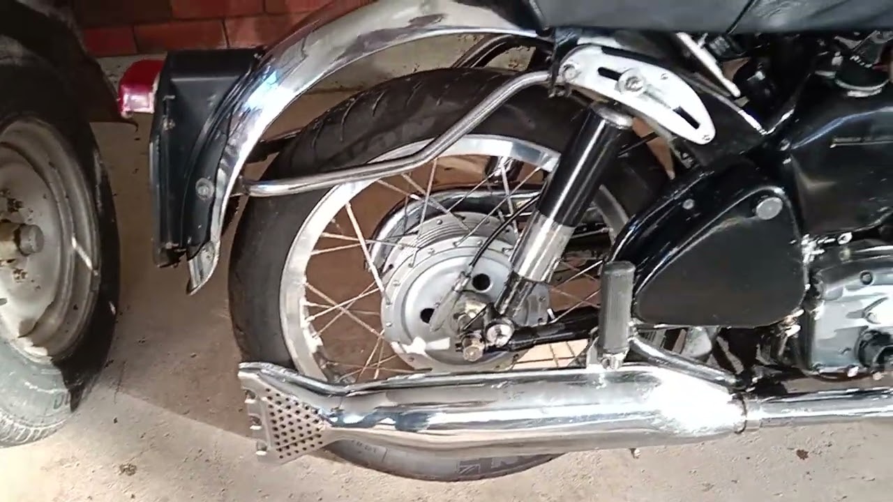 @christopherpearson1752 Velocette Venom 500 in Red yes originally red now to the paint shop