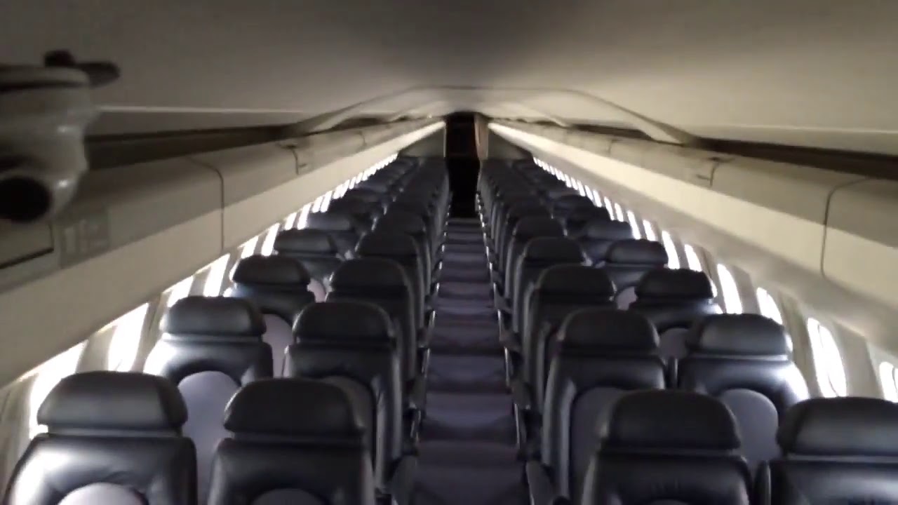 Интерьер самолета Concorde авиакомпании British Airways