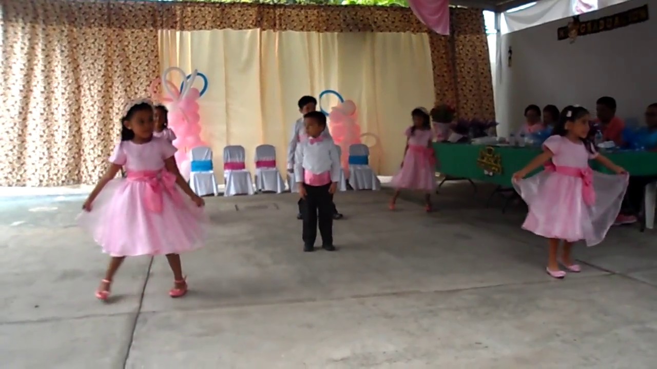 Vals de Graduación de Preescolar Beauty and the Beast.