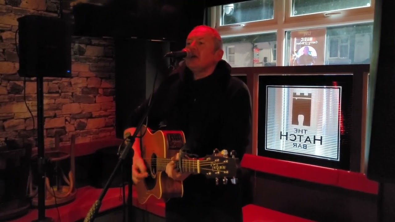 Gerry O'Brien singing Live in The Hatch Bar Ardee - 28th February 2026