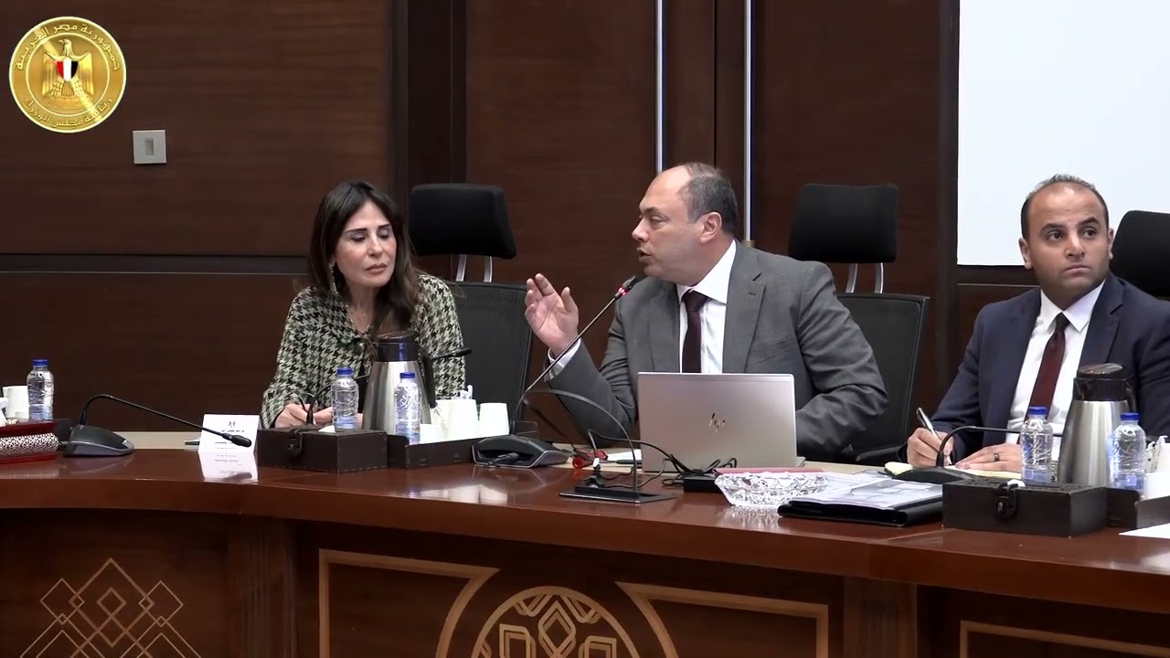 رئيس الوزراء يتابع الموقف التنفيذي لمشروعات هيئة تنمية الصعيد
