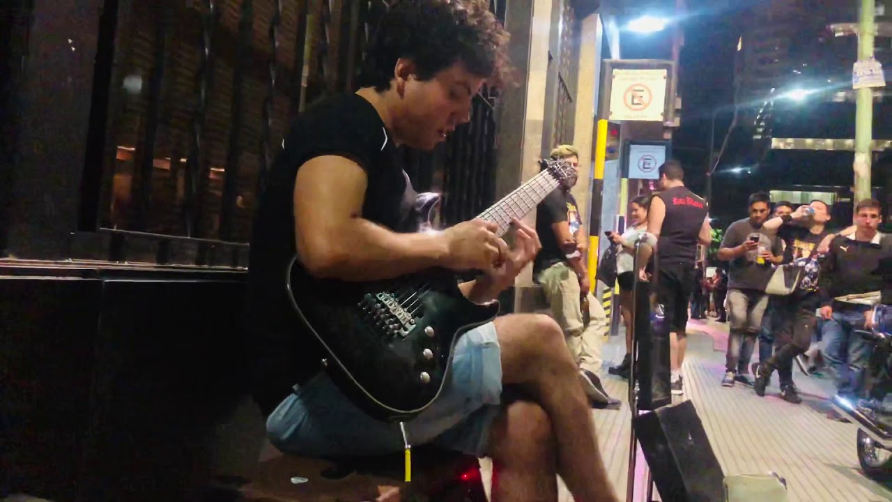 La Leyenda del Hada y el Mago - on the street - prior to the Rata Blanca concert