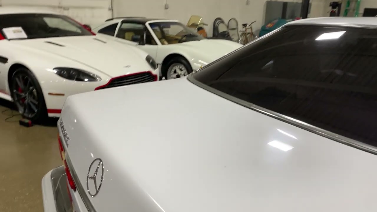 1989 Mercedes Benz 560 SEC in White